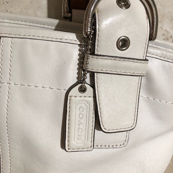 Coach tote. white leather handbag with dustbag - Picture 4 of 7